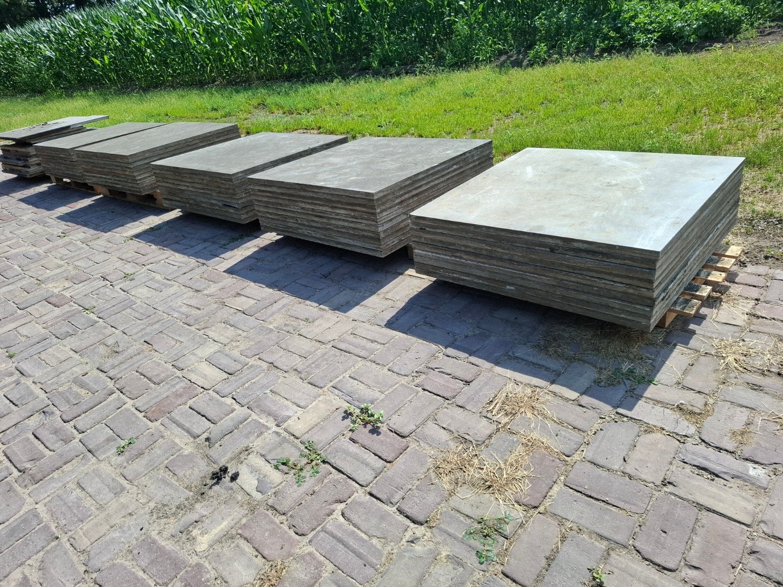 Chinese hardsteen tegels 100x100x3 cm (ca. 45m²), Tuin en Terras, Ophalen