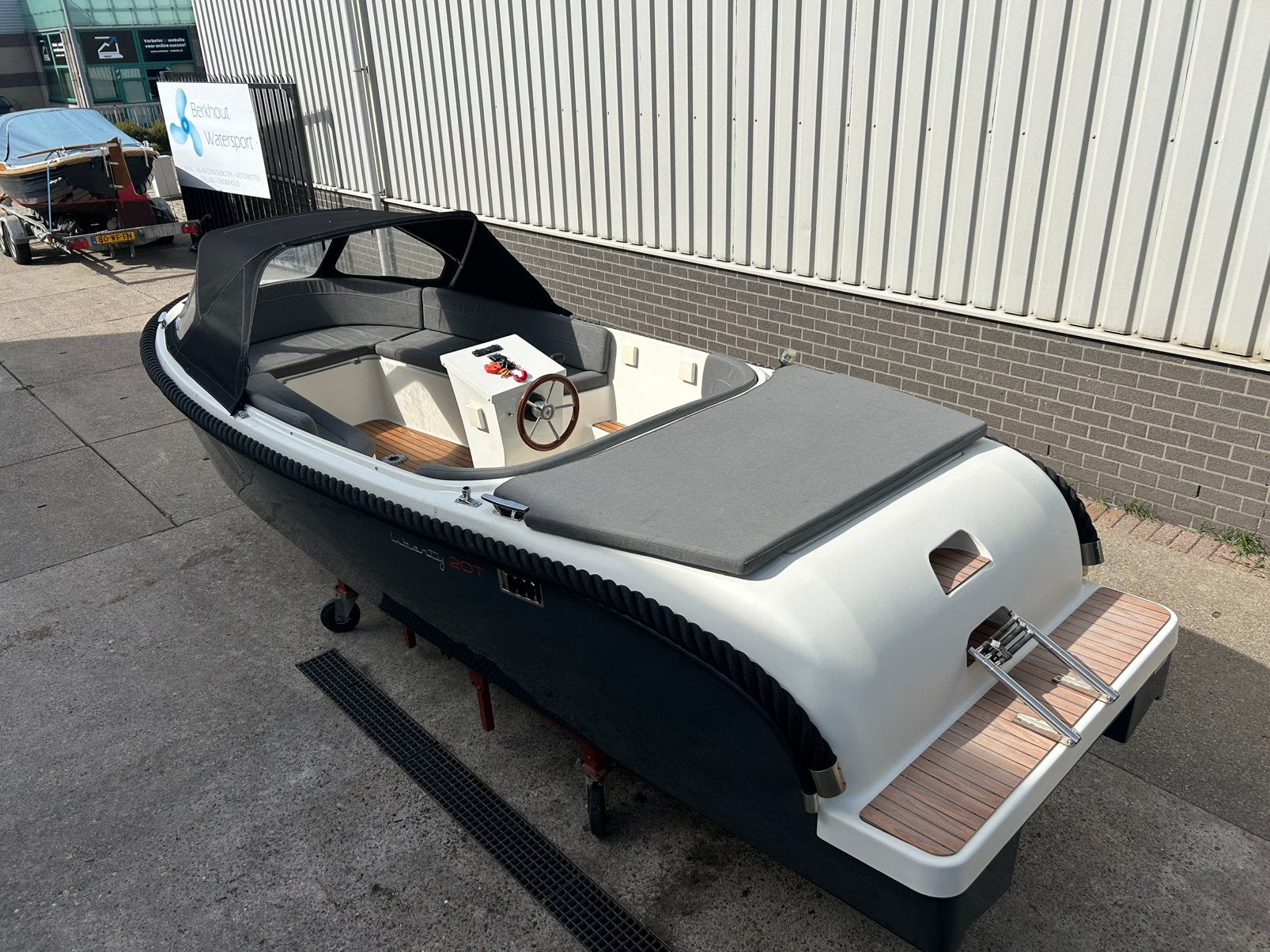 Tekoop: liberty 20T tender met honda 15 pk 2021, Watersport en Boten, Ophalen, Tender, Rondzit, Zo goed als nieuw