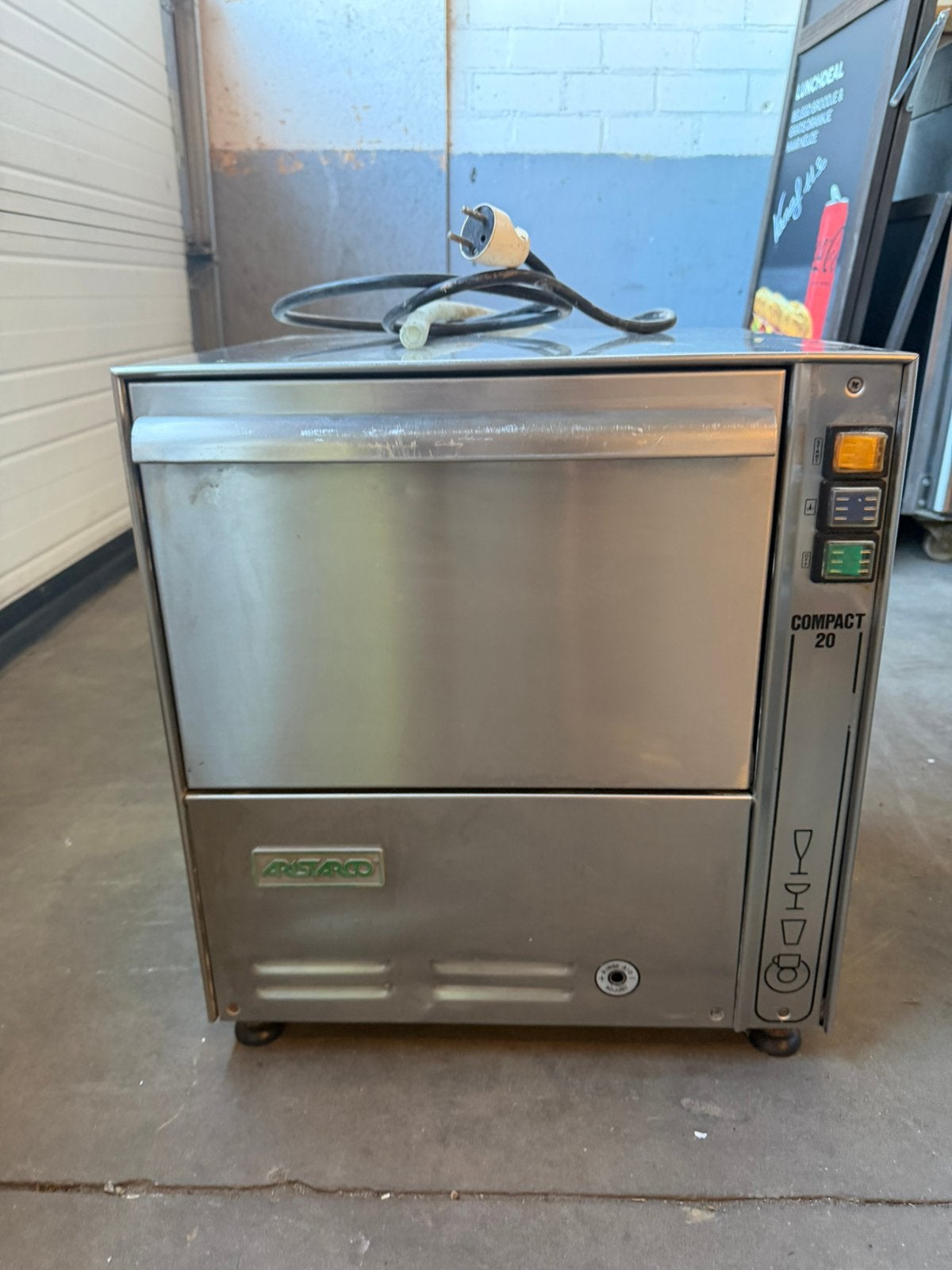 Professionele Glazenwasser Horeca  Aristarco Compact 20 RVS, Ophalen, Gebruikt, Vrijstaand, Minder dan 85 cm