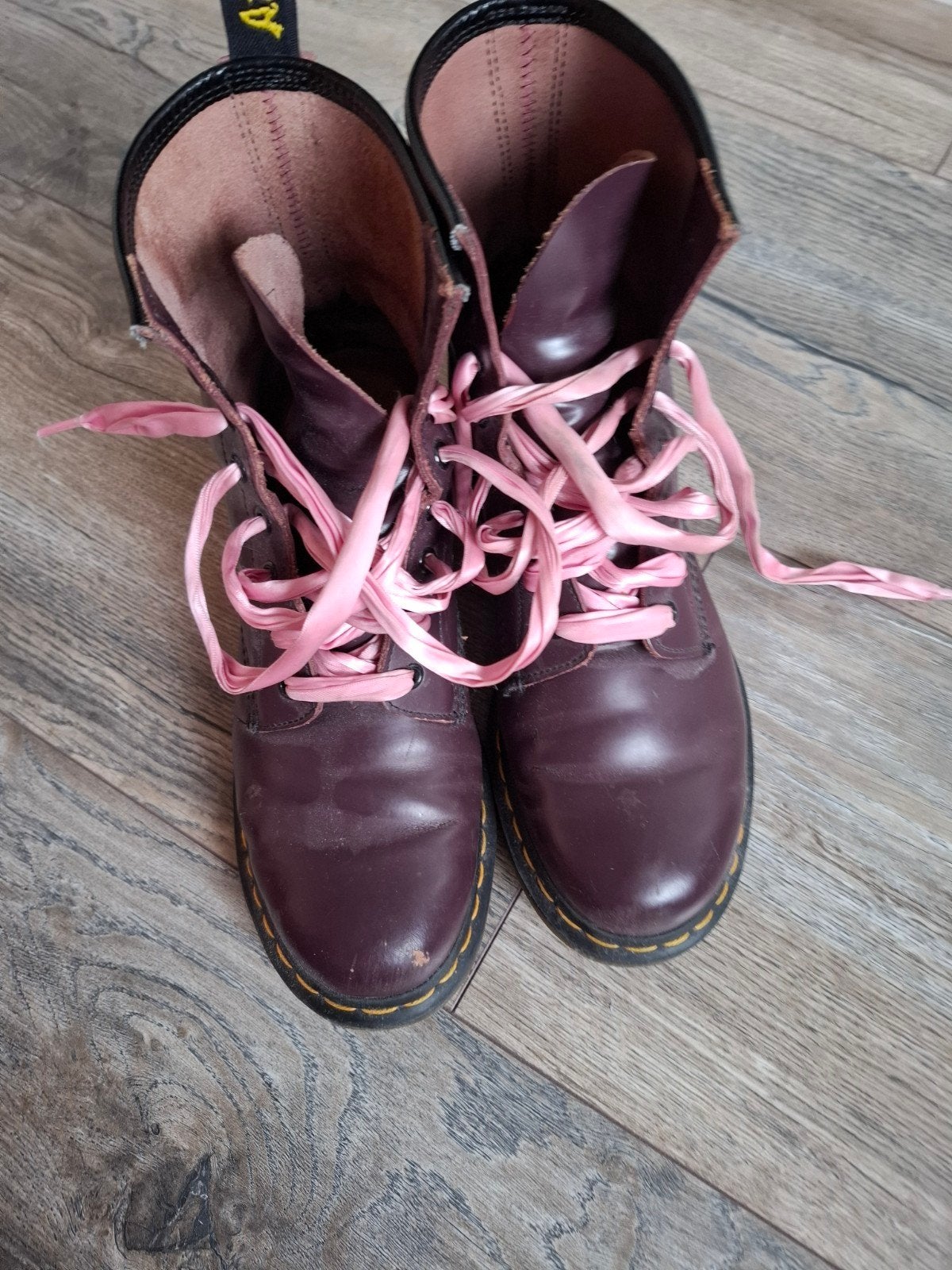 Zo goed als nieuwe Dr. Martens - kleine beschadiging neus, Ophalen, Overige kleuren, Lage of Enkellaarzen, Dr. Martens