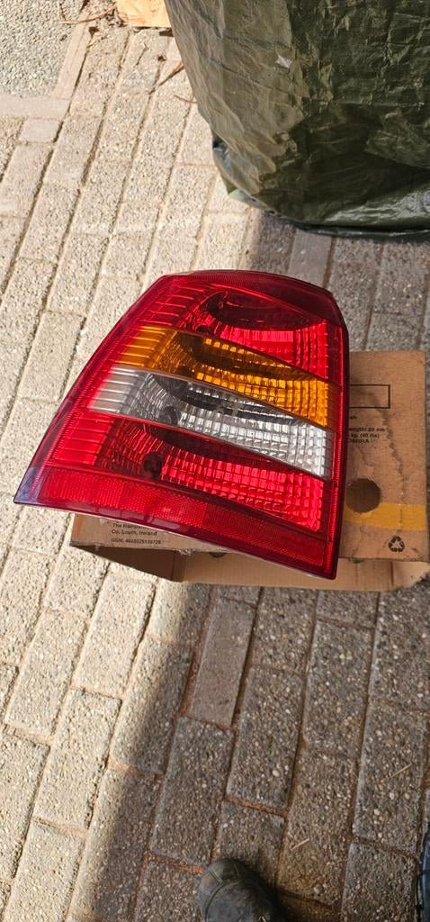 Opel Astra G achterlicht links, Ophalen, Opel