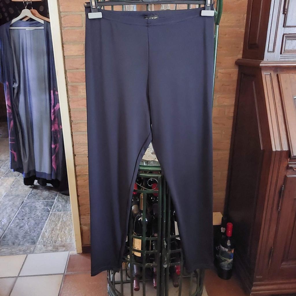 Broek/legging van het merk Gets.  Maat 42/44, Maat 42/44 (L), Zo goed als nieuw, Driekwart, Gets