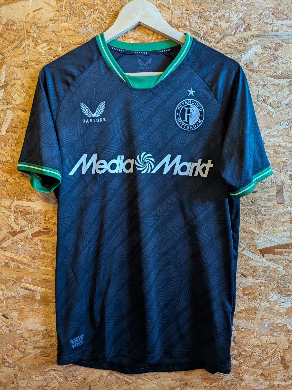 Feyenoord Rotterdam 2024/2025 uitshirt, Maat S, Ophalen of Verzenden, Zo goed als nieuw, Shirt
