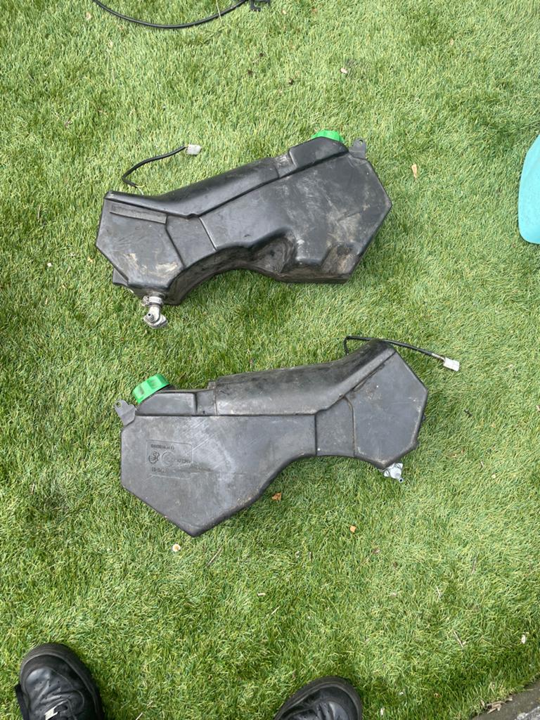 1x 1x al verkocht Tank Derbi Senda / Aprilia SX, Ophalen of Verzenden, Gebruikt, Tank