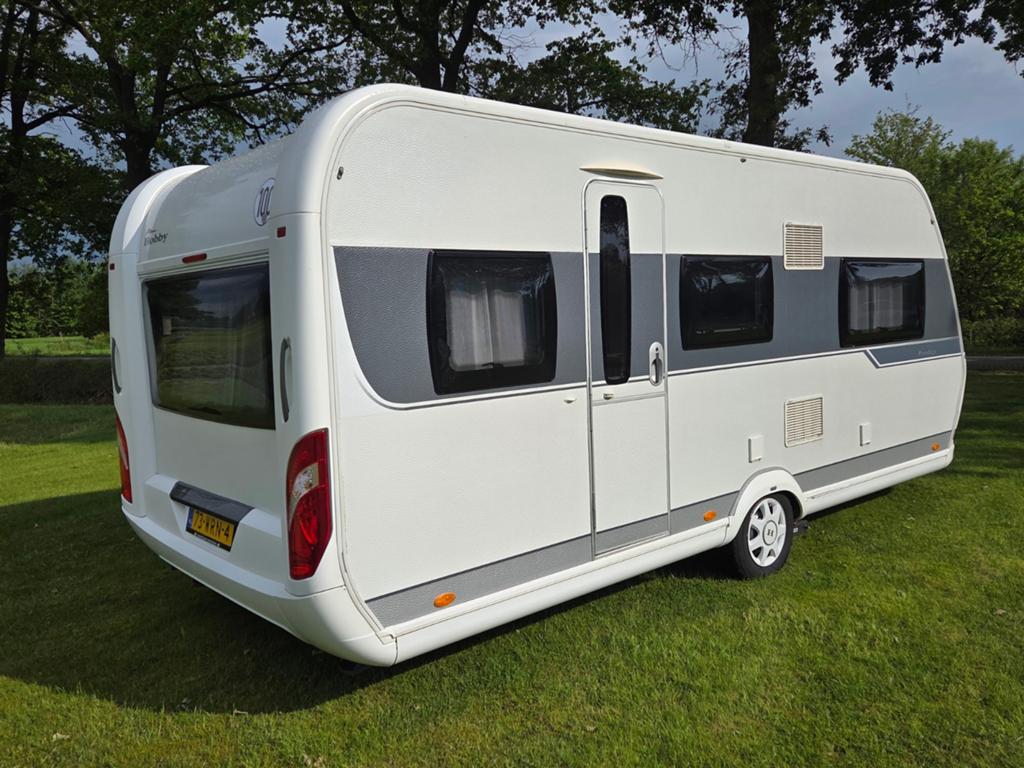 HOBBY 495 UL PRESTIGE  ENKELE BEDEN  MOVER, Rondzit, Hobby, Bedrijf, 6 tot 7 meter