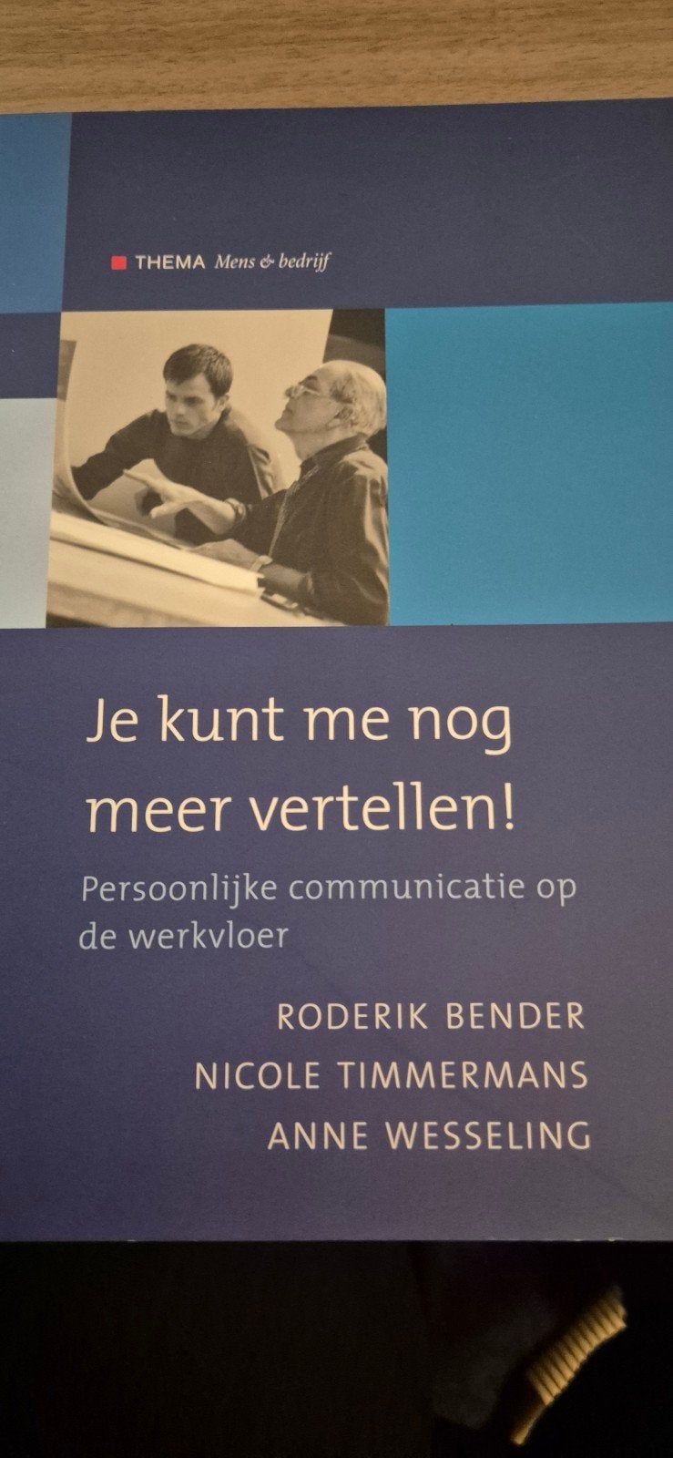 R. Bender - Je kunt me nog meer vertellen!, Sociale wetenschap, Ophalen of Verzenden, R. Bender; N. Timmermans; A. Wesseling, Zo goed als nieuw