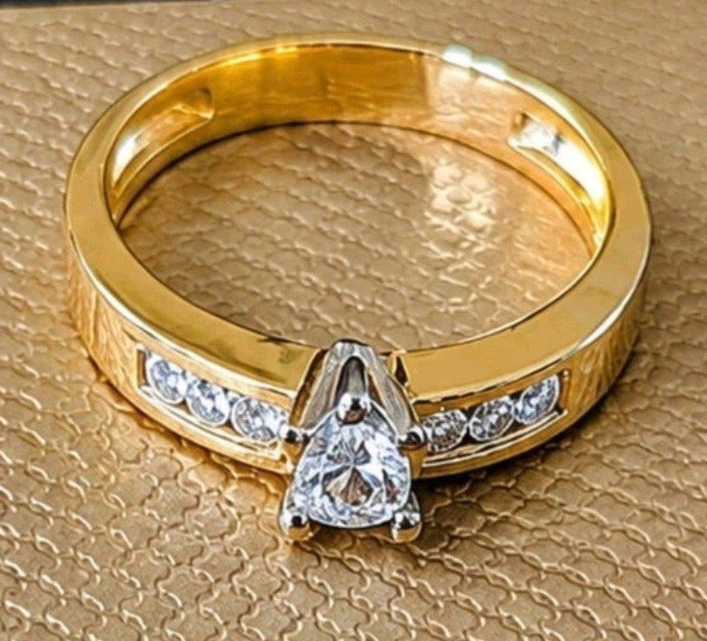 Gouden solidair ring dames 14 krt met 7 briljanten, Sieraden, Tassen en Uiterlijk, Ringen, Ophalen of Verzenden, Zo goed als nieuw