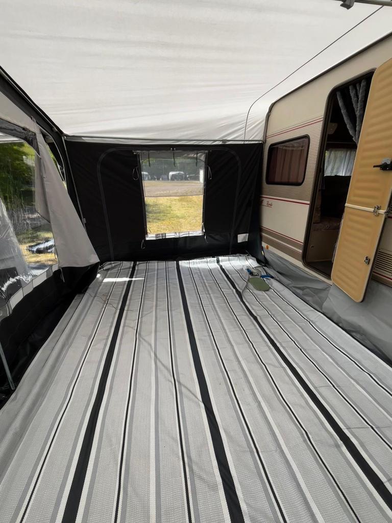 Dethleffs caravan met voortent en luifel, Caravans en Kamperen, Caravans, Particulier, Luifel, Dethleffs, 4 tot 5 meter