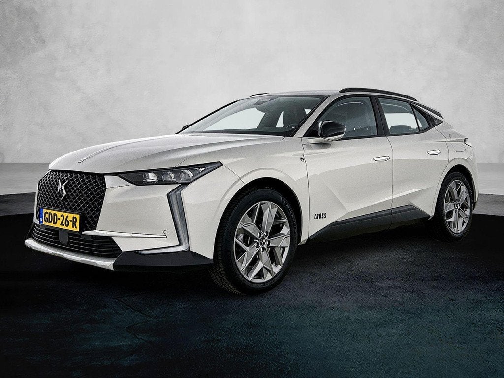 DS DS 4 E-Tense Trocadero 225pk Automaat | Head-Up Display |, Automaat, Gebruikt, 4 cilinders, Bedrijf