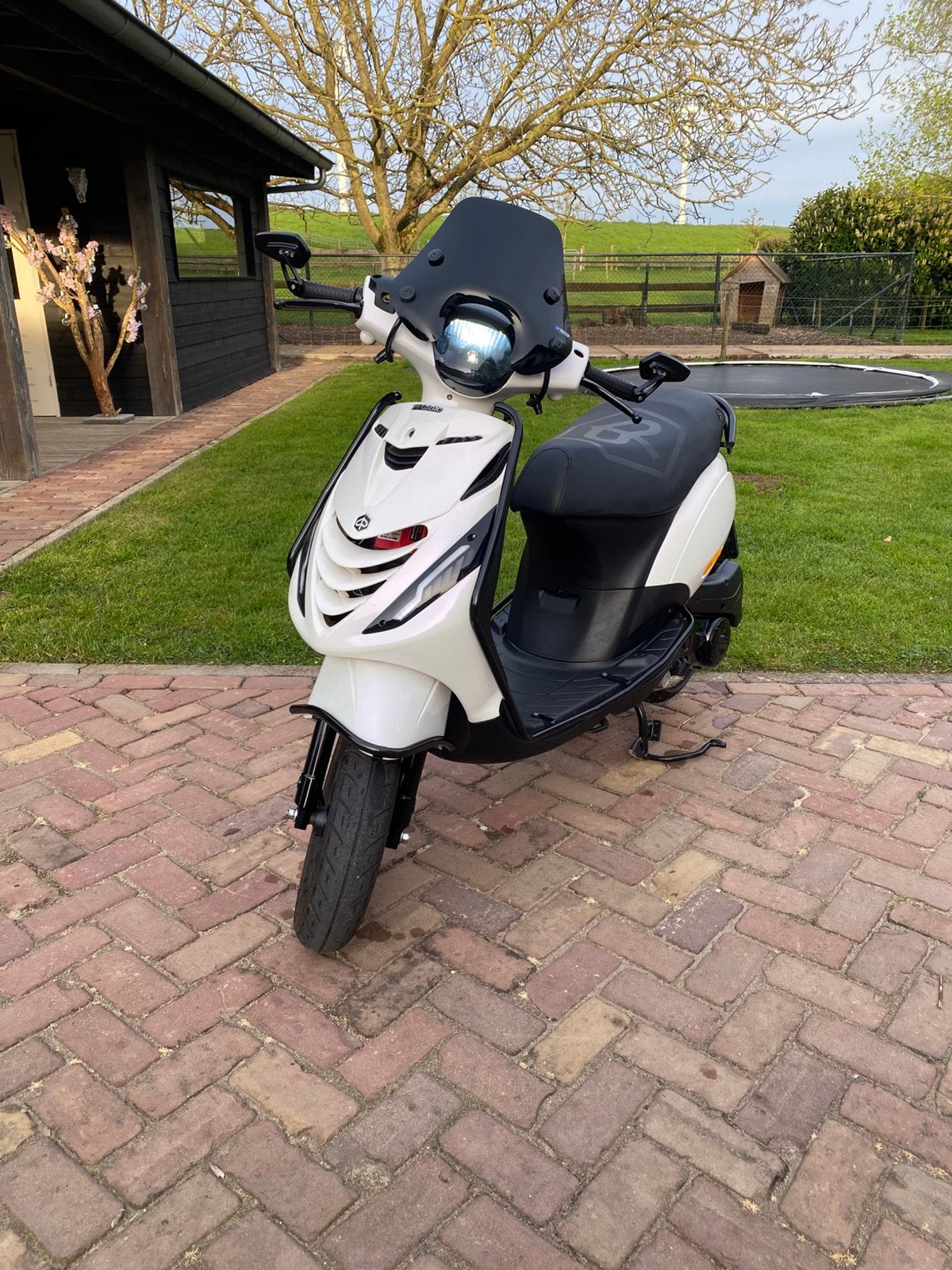 Piagio zip 50cc 4 takt, Ophalen, Zip, Zo goed als nieuw, Benzine