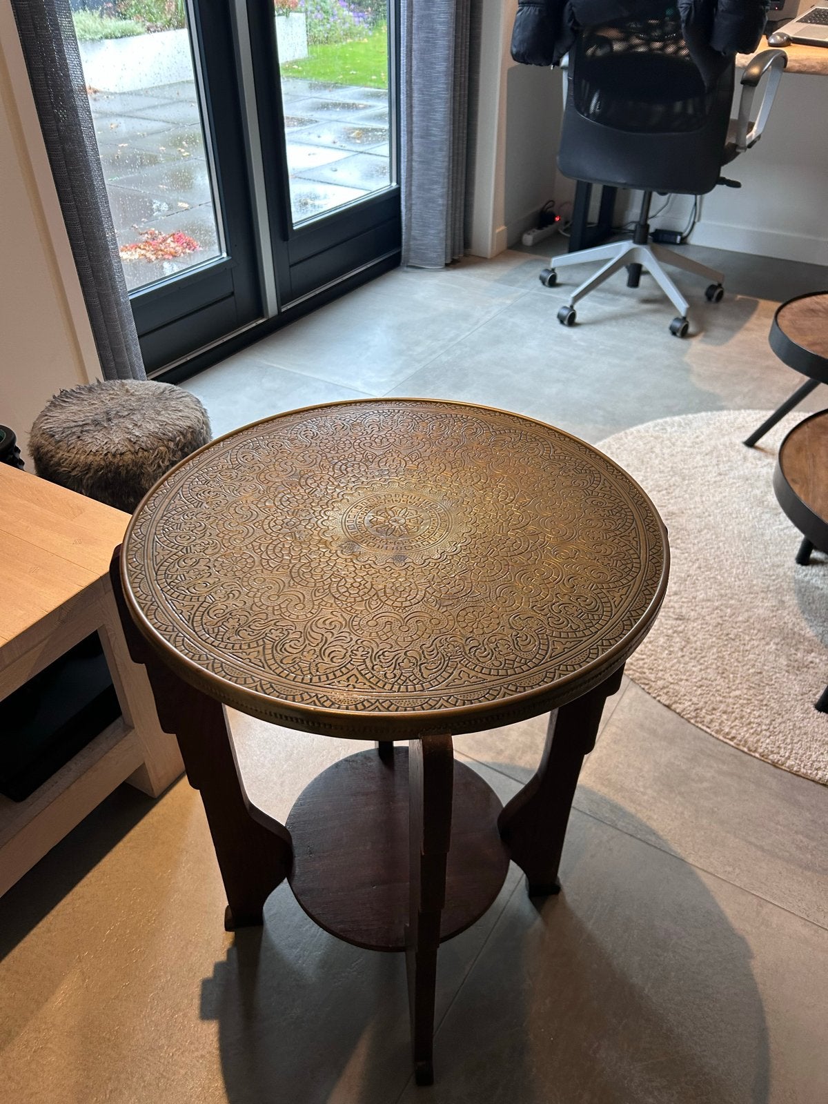 Antieke bijzettafel met messing blad, Antiek en Kunst, Ophalen