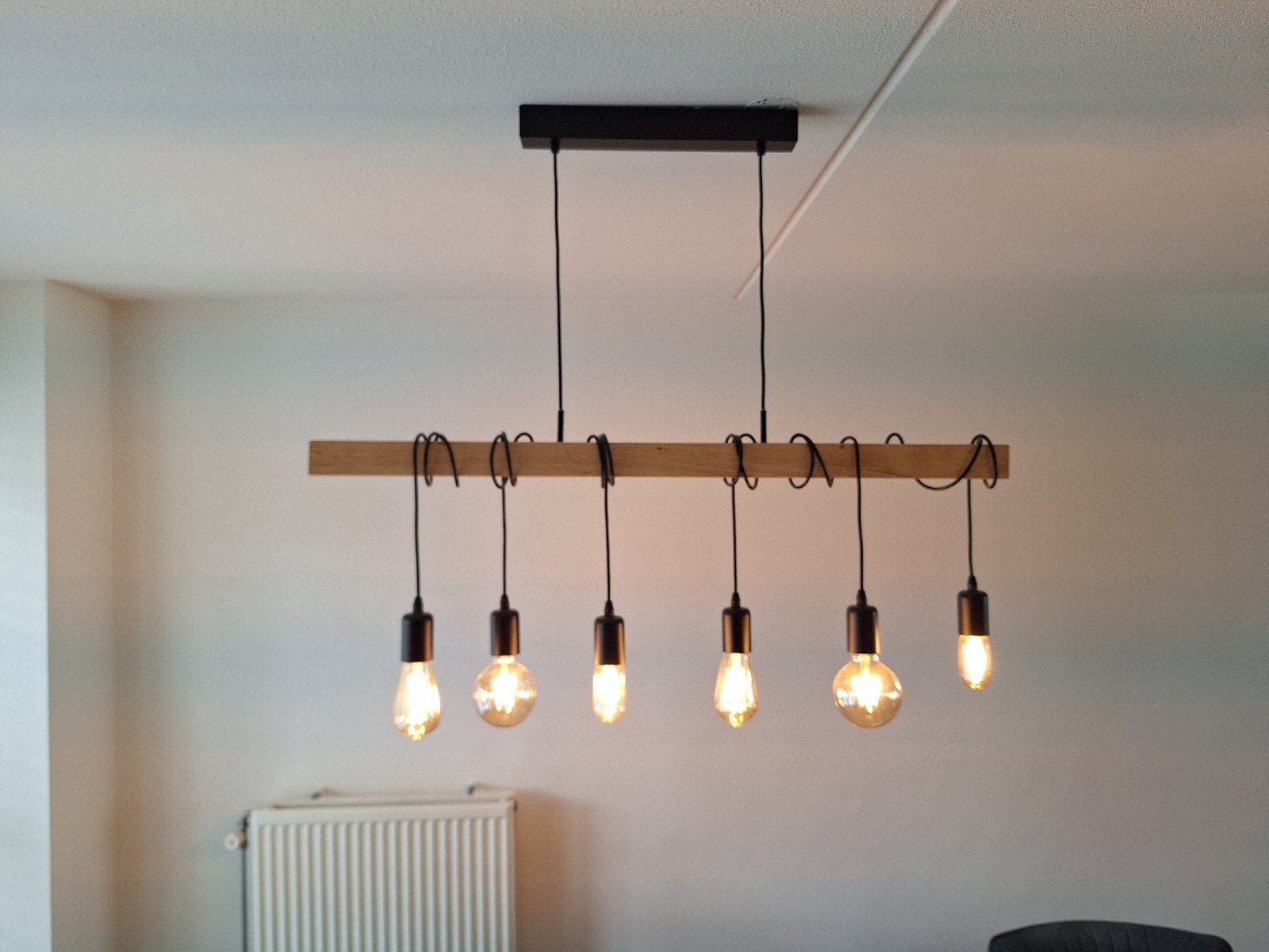Industriële hanglamp met houten balk en 6 Edison lampen, Gebruikt, Industrieel, Hout, E27 (groot)