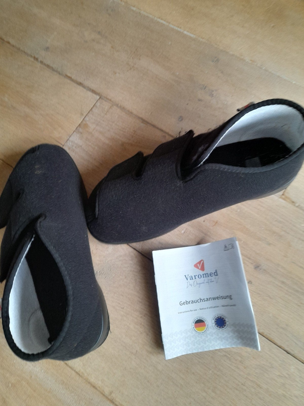verbandschoenen maat 45, Varomed, Zwart, Ophalen of Verzenden, Zo goed als nieuw