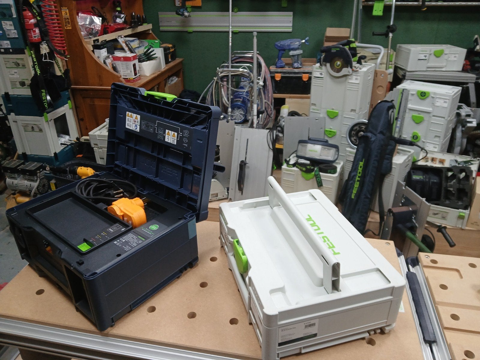 Festool Powerstation., Doe-het-zelf en Verbouw, Gereedschap | Handgereedschap, Ophalen, -, Festool, Zo goed als nieuw
