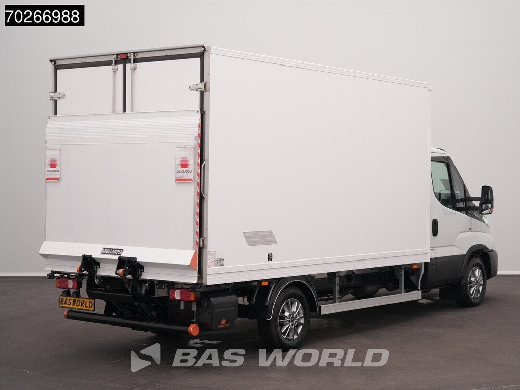 Iveco Daily 35S18 BPM VRIJ! 3.0L Koelwagen Laadklep Thermoki, Automaat, Stof, Euro 6, 4 cilinders