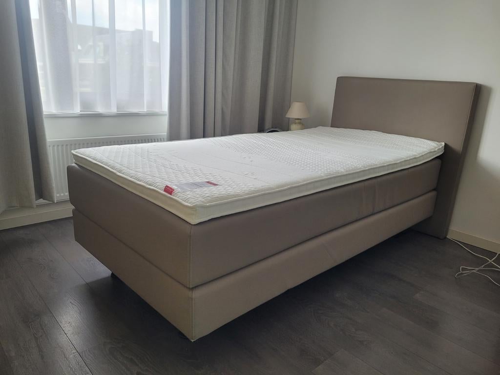 Elektrisch verstelbare boxpring  1meter breed x 2 meter, Ophalen of Verzenden, Tweepersoons