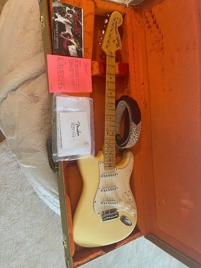 Fender Yngwie Malmsteen Stratocaster USA – Vintage White –, Ophalen, Zo goed als nieuw, Solid body, Fender