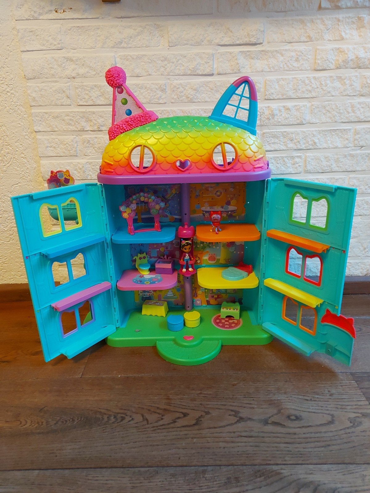 Gaby doll house, Ophalen, Gebruikt