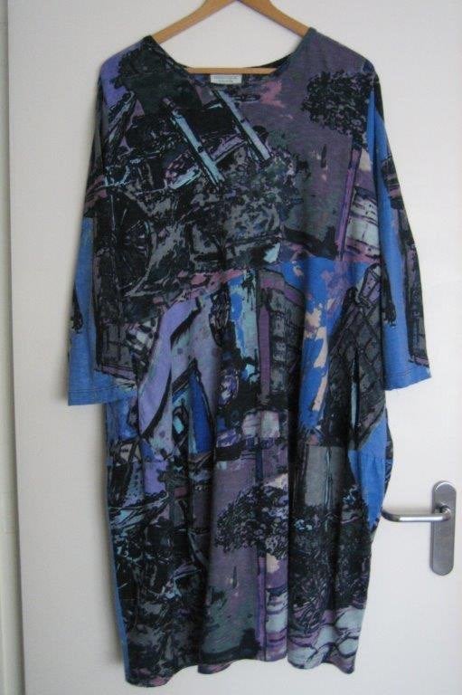 Zeer aparte grafische builenjurk ORIENTIQUE 46 snazzeys, Kleding | Dames, Overige kleuren, Verzenden, Maat 46/48 (XL) of groter