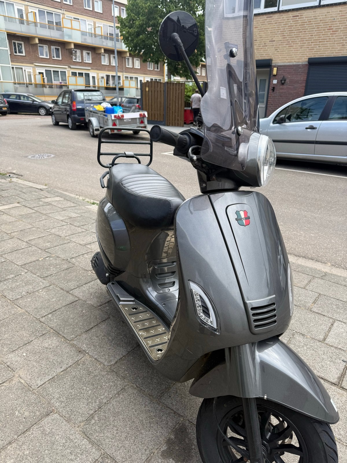 GTS Toscana Scooter - Grijs, Goed Onderhouden, Ophalen, Gebruikt, Benzine, Overige merken