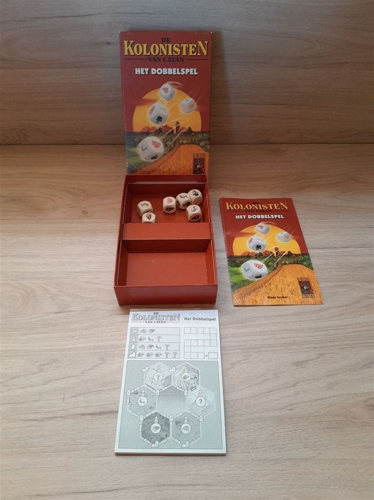 De kolonisten van Catan - het dobbelspel - s3791, Hobby en Vrije tijd, Gezelschapsspellen | Bordspellen, Verzenden, Zo goed als nieuw