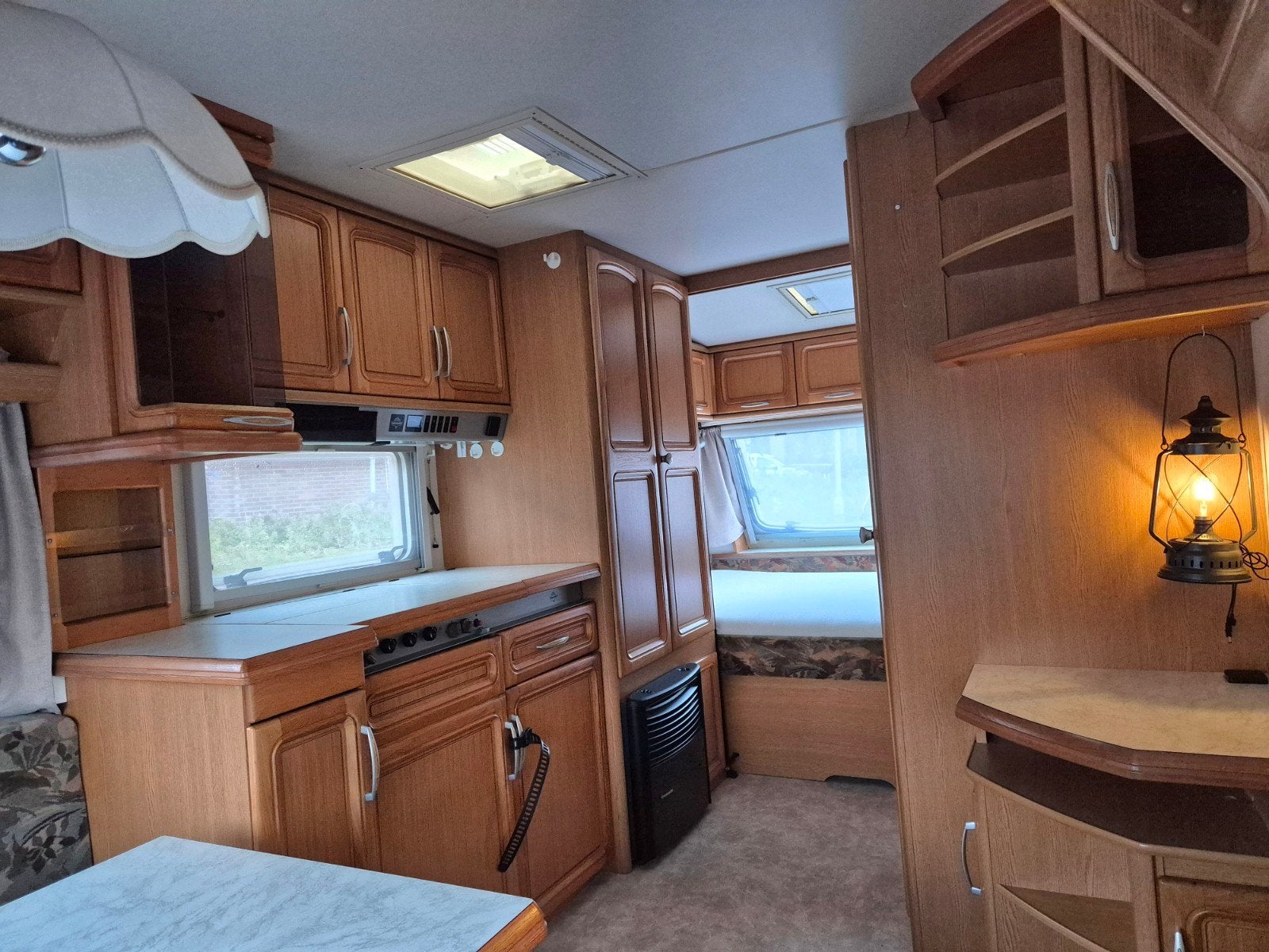 caravan, nette Hobby 495 UF met mover, voortent, luifel, Caravans en Kamperen, Caravans, Mover, Vast bed, Rondzit, Hobby