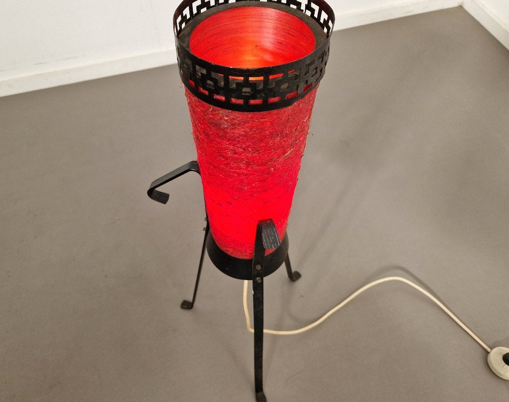 Vloerlamp 'Rocket' van glasvezel | Duitsland, Kunststof, -, -, Mid-century, vintage, gothic, space age, rood, vloerlamp