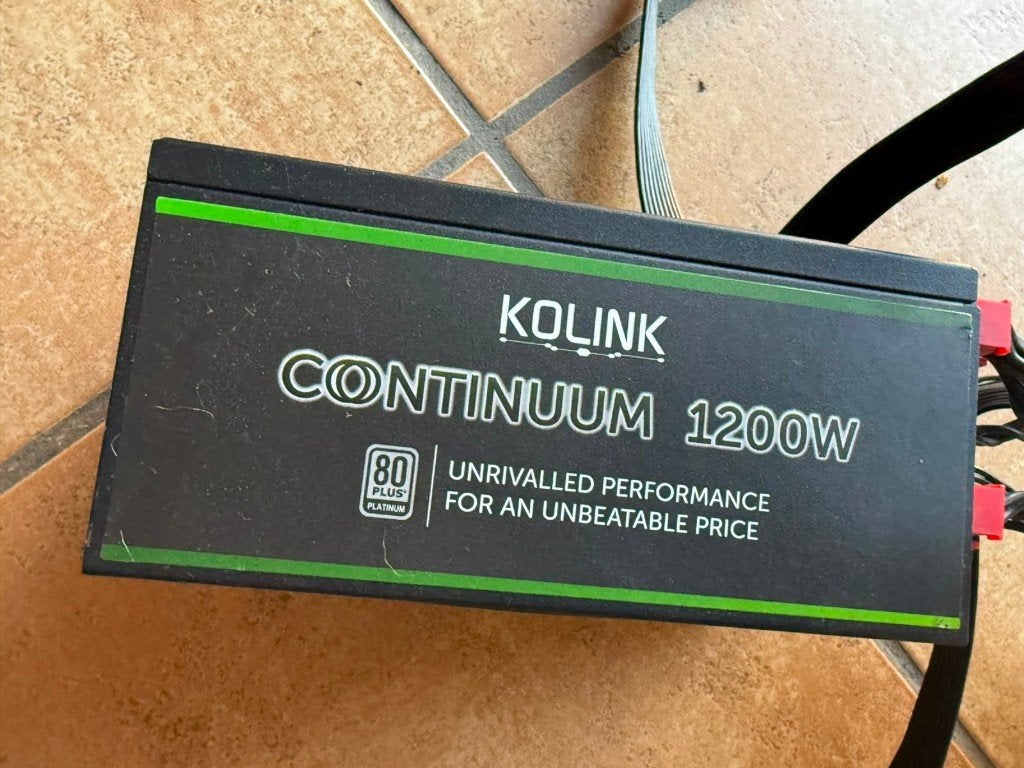 Voeding  Kolink Continuum 1200w 80 platinum PSU koeling, Computers en Software, Ophalen of Verzenden