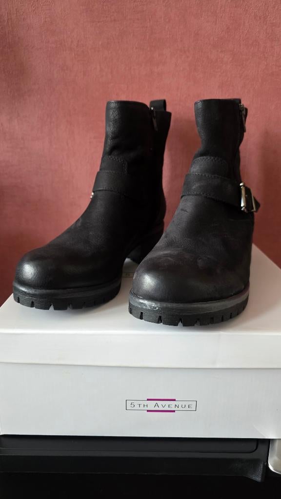 Mooie Zwarte leren laarsjes👢Nieuw in Doos👢Mt 40, Ophalen, 5th avenue, Zwart, Lage of Enkellaarzen