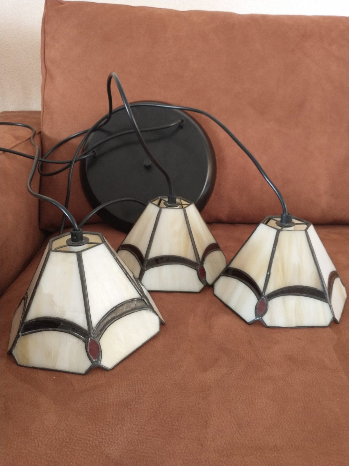 Tiffany hanglamp - 3 lampen - in goede staat, Huis en Inrichting, Lampen | Hanglampen, Ophalen, Gebruikt, Glas, Tiffany, Klassiek