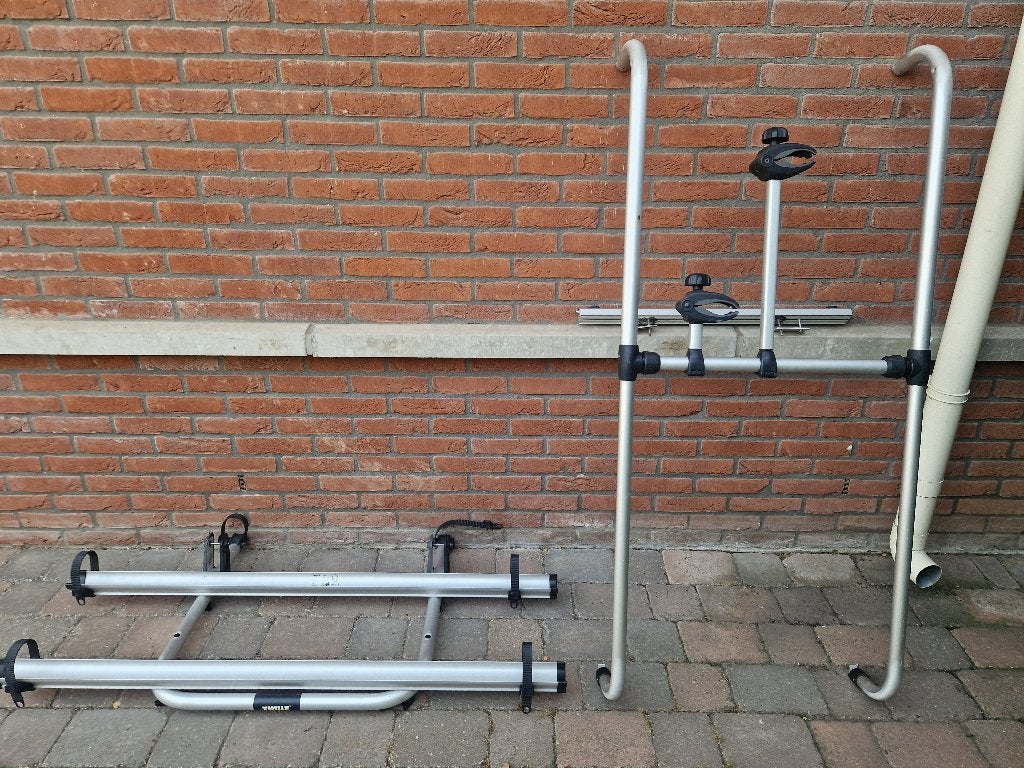 Fietsendrager Thule sport G2, Ophalen, Zo goed als nieuw