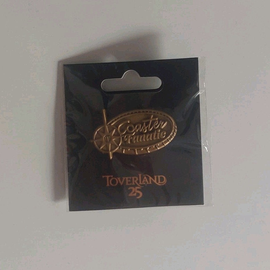 Toverland Coaster Fanatic Pin Exclusief, Ophalen of Verzenden, Nieuw, Overige onderwerpen, Speldje of Pin