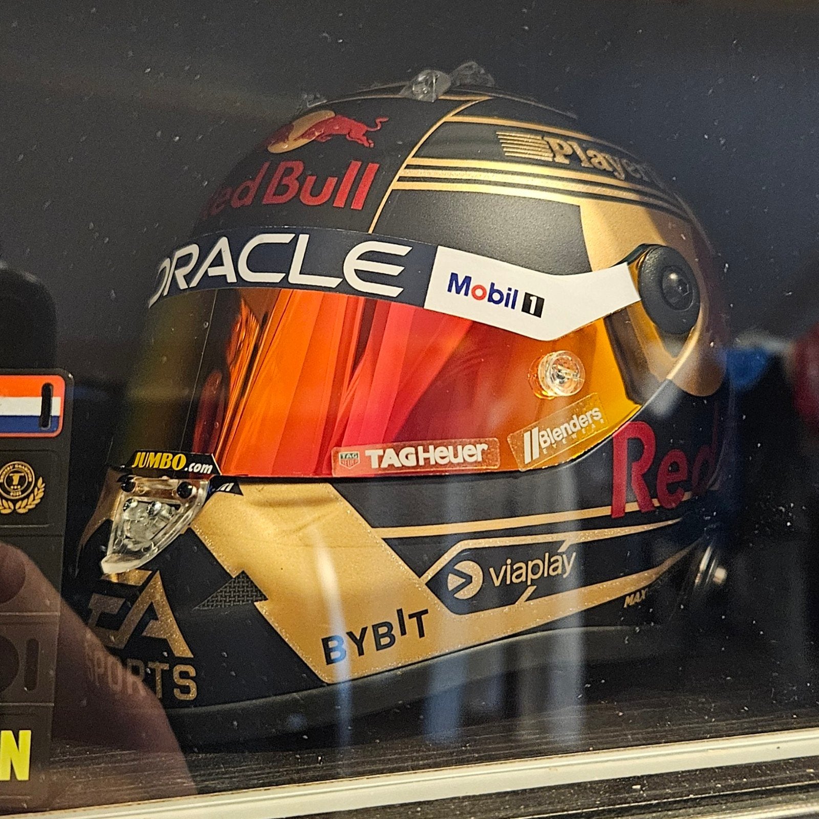 Max Verstappen world champion 2023 helm, Verzamelen, Automerken, Motoren en Formule 1, Ophalen of Verzenden, Nieuw, Formule 1