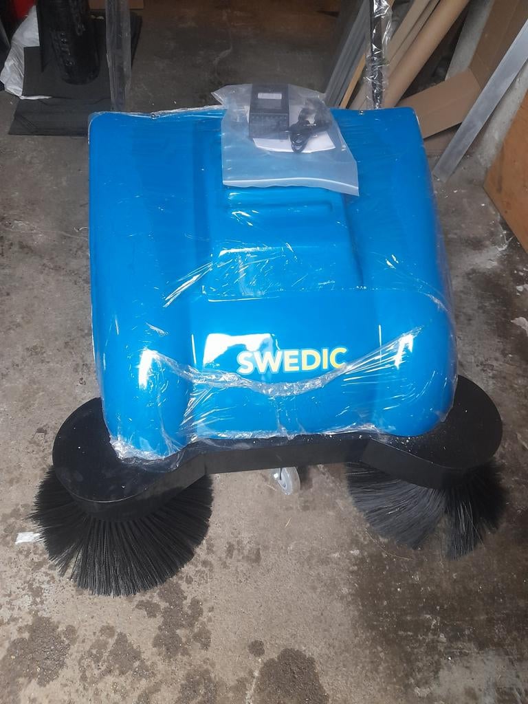 Elektrische veegmachine SWEDIC - Nieuw in verpakking, Ophalen of Verzenden, Nieuw, SWEDIC