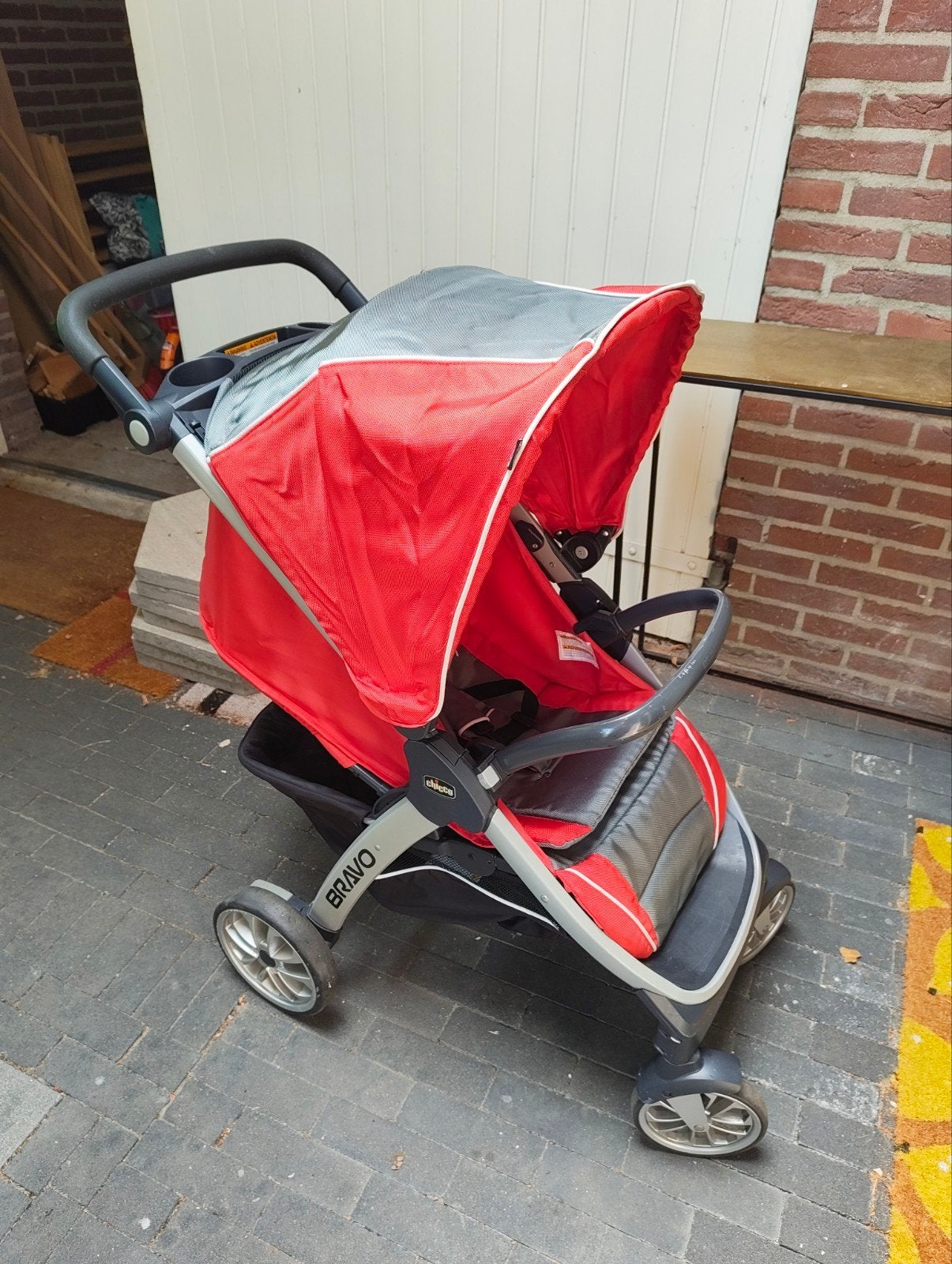 Chicco Bravo kinderwagen - Rood/Grijs, Ophalen, Gebruikt, Overige merken, Verstelbare rugleuning