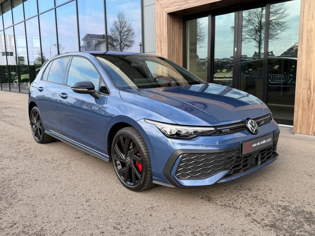Volkswagen Golf 1.5 eHybrid GTE 272pk | Black Style | IQ lig, Auto's, 12 maanden, 77 km/l, Zwart, 4 cilinders