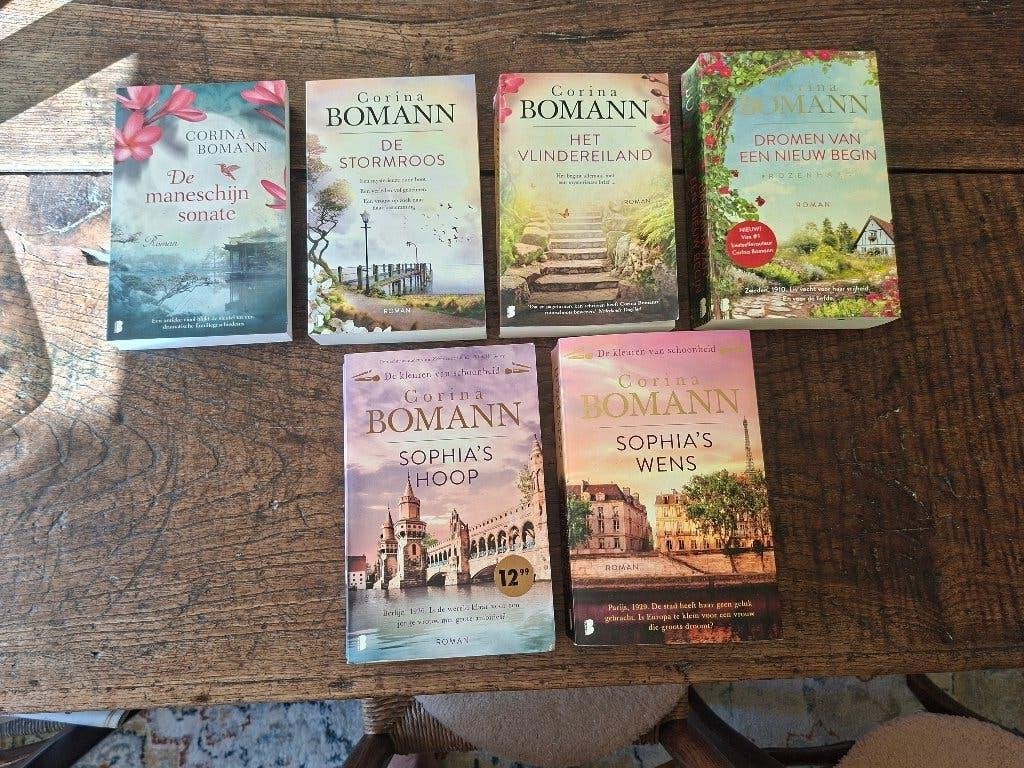 Boeken, Boeken, Gelezen, Ophalen of Verzenden, Corina Bomann, Nederland