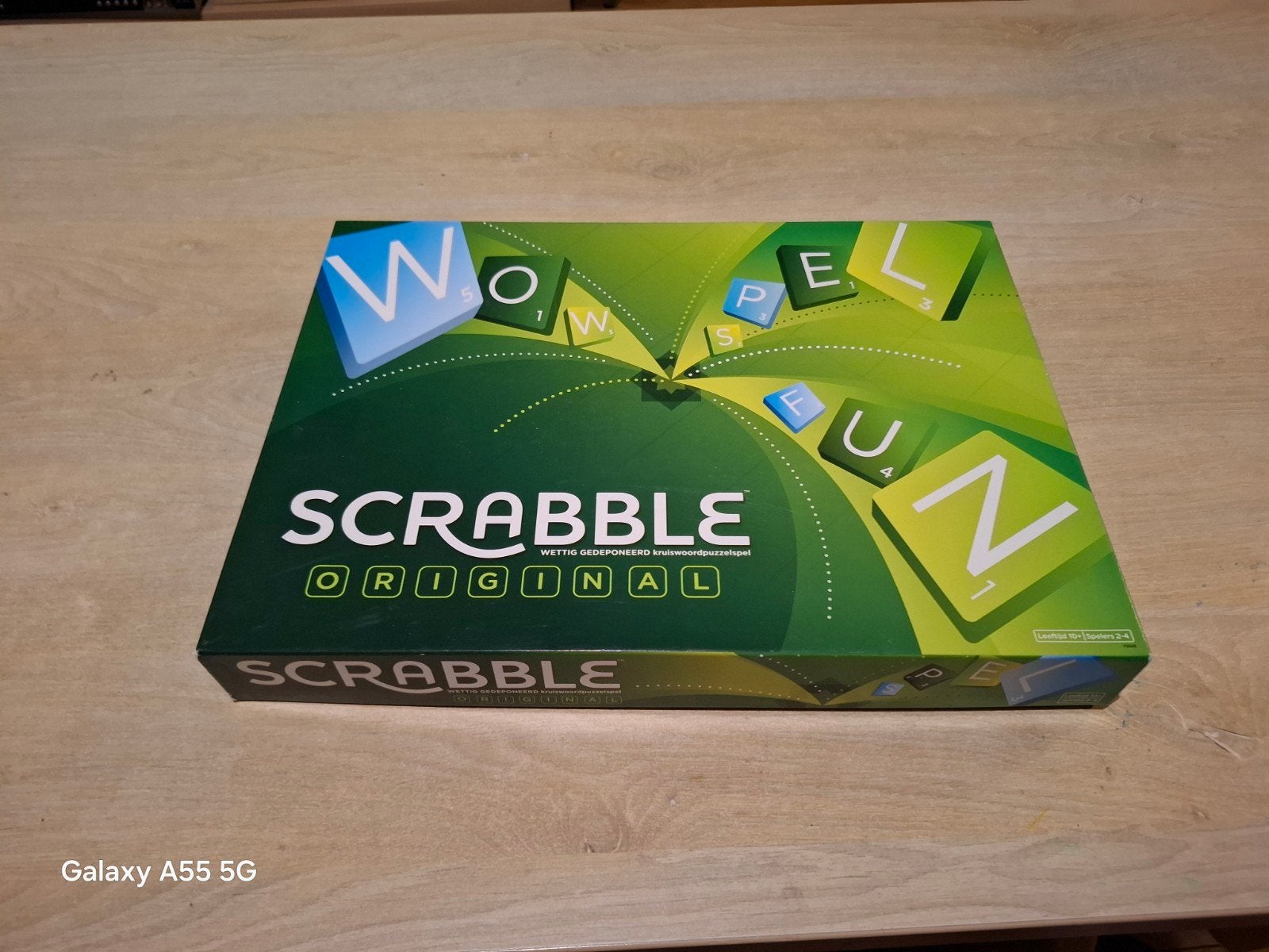 Scrabble Original Bordspel - Zo goed als nieuw, Mattel, Ophalen of Verzenden, Zo goed als nieuw, Drie of vier spelers