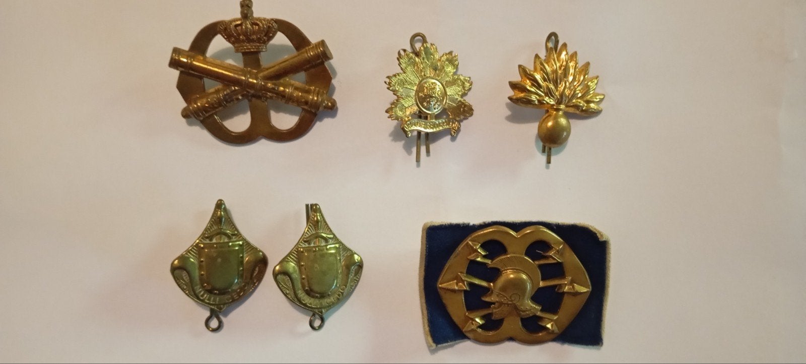 oude militaire emblemen verschillend, Ophalen of Verzenden