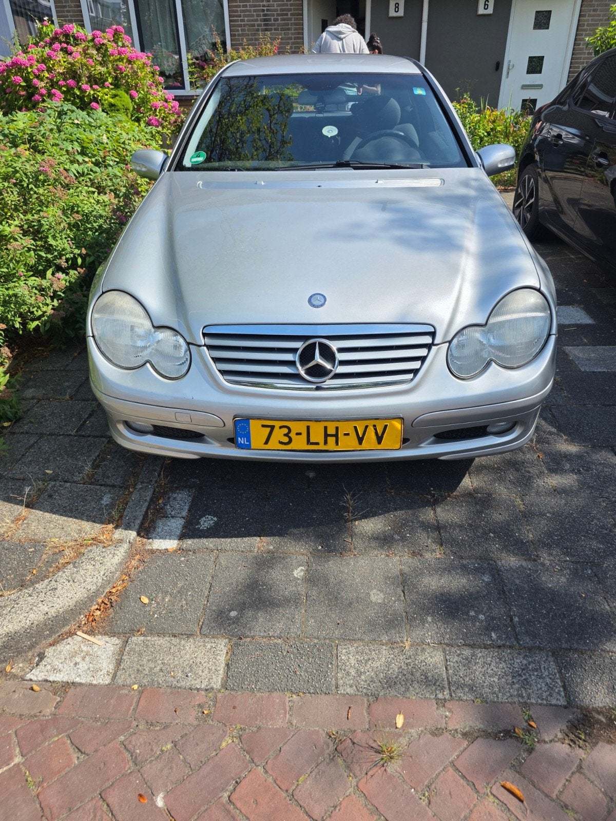 Mercedes-Benz C-Klasse 1.8 C180 Kompr Sportcoupe 2003 Grijs, Auto's, 4 stoelen, 1796 cc, 75 €/maand, Handgeschakeld