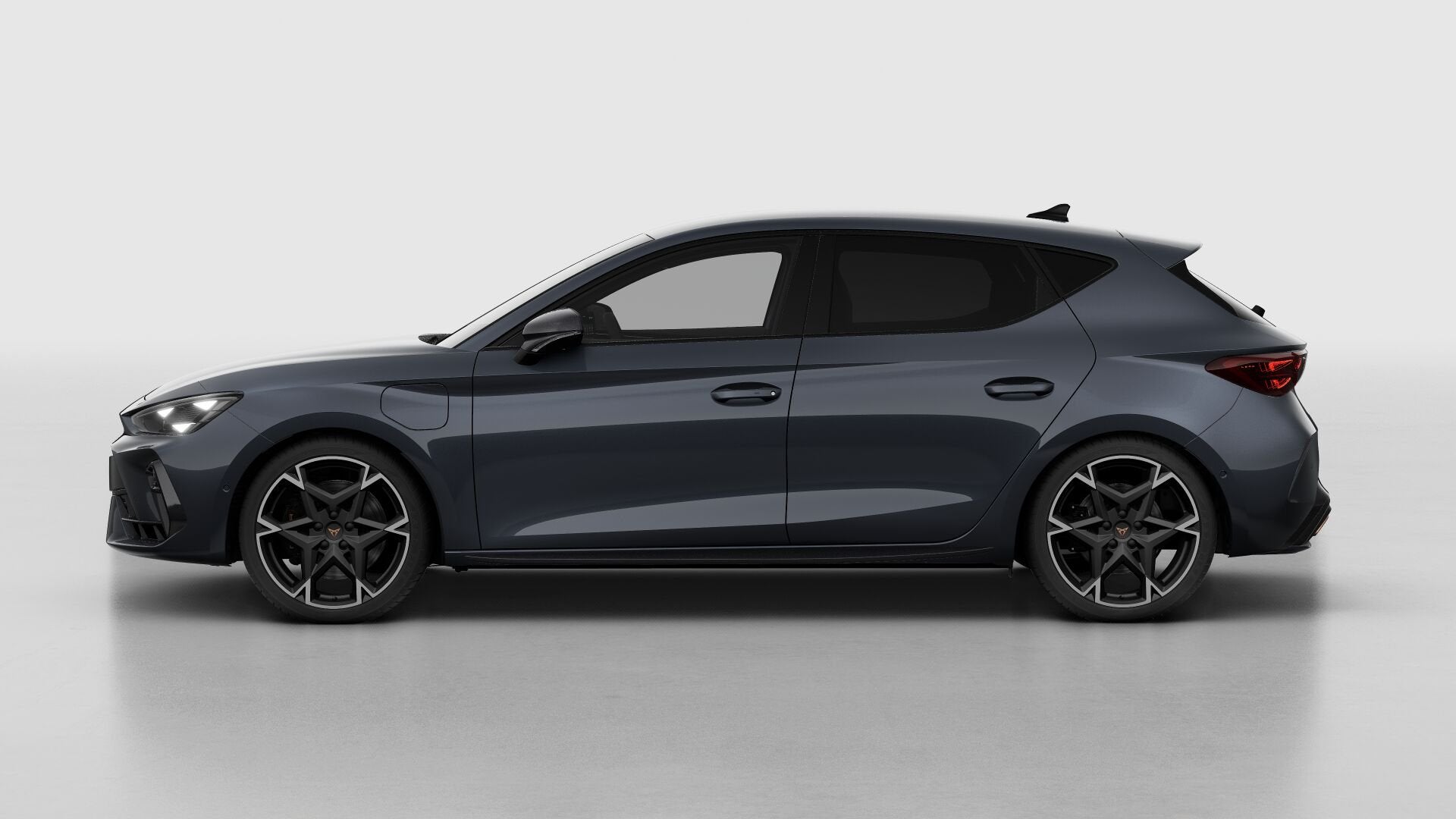 CUPRA Leon, Auto's, Euro 6, 135 min, Plug-in hybride, Bedrijf