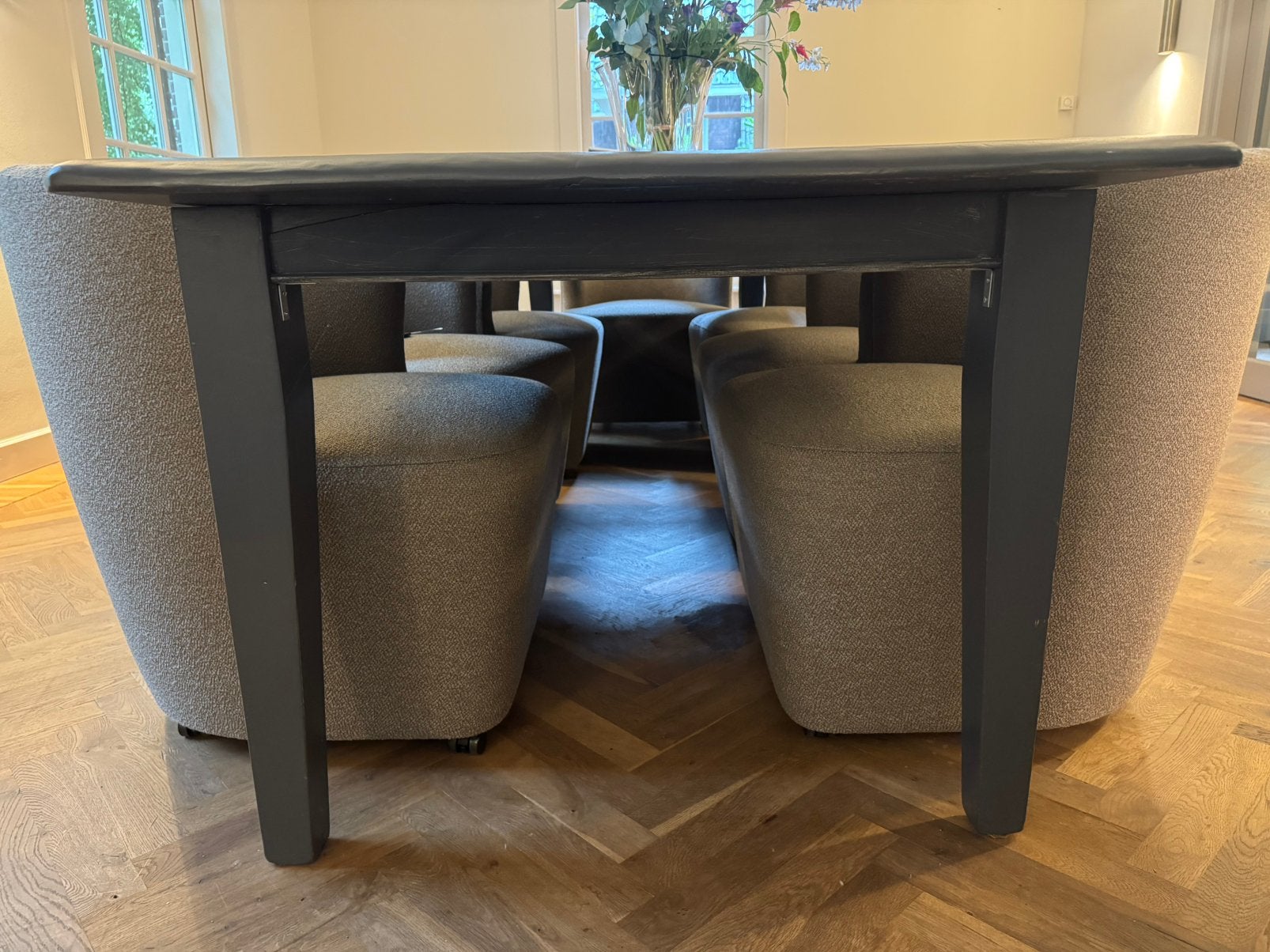 Houten tafel - antraciet kleur - goede staat, Ophalen, Gebruikt, 75 cm of meer, Eikenhout
