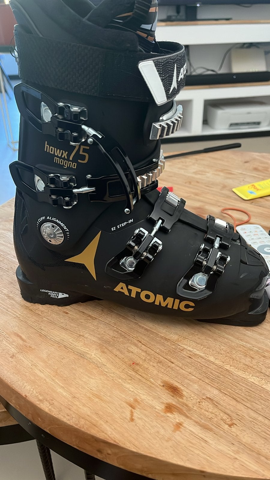 Atomic Hawx 75 Magna skischoenen - Zo goed als nieuw, Ophalen, Schoenen, Zo goed als nieuw, Atomic