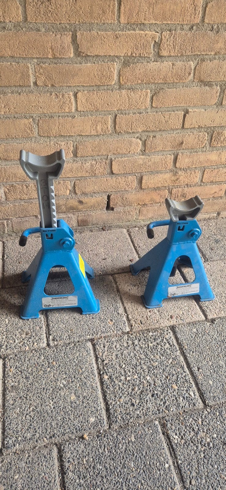 2 asssteunen 3 ton, Ophalen of Verzenden, Zo goed als nieuw, Manueel, Garagekrik