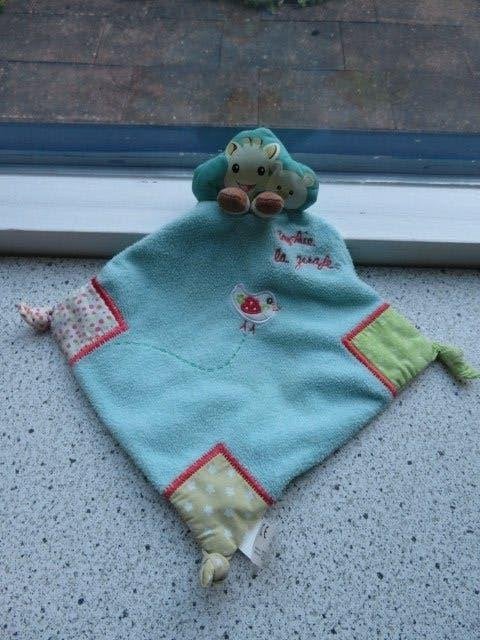 Knuffeldoek Sophie la girafe Vulli giraffe giraf, Giraf, Ophalen of Verzenden, Zo goed als nieuw, Met label