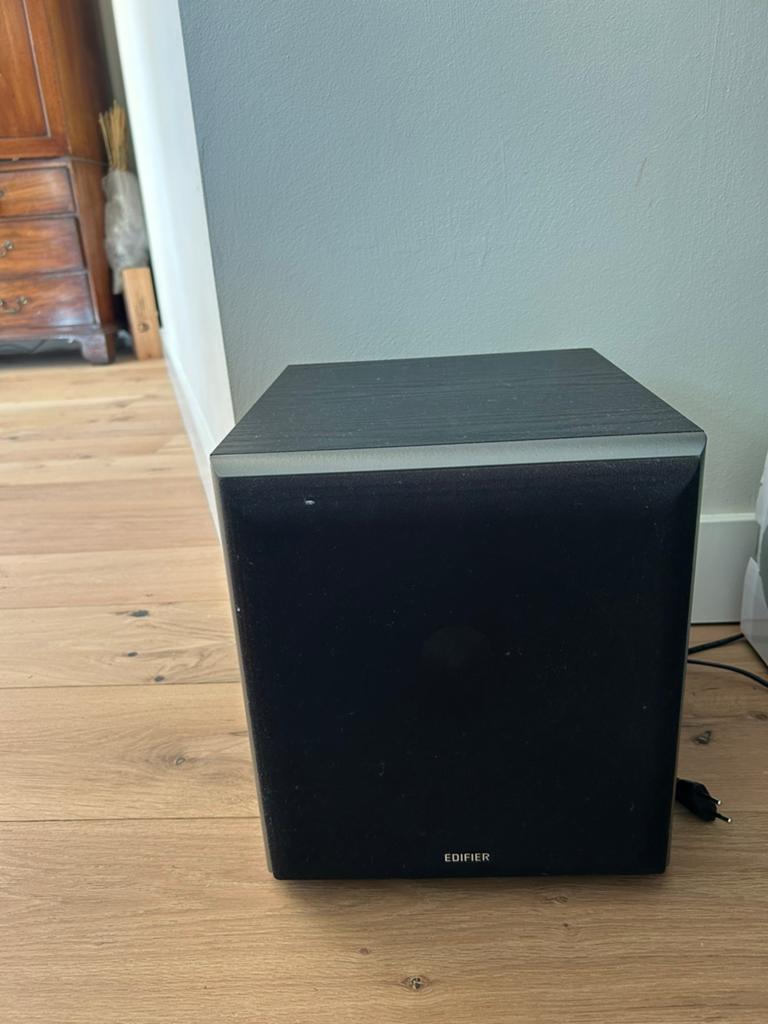 Subwoofer Edifier, Subwoofer, Zo goed als nieuw, 60 tot 120 watt, Ophalen