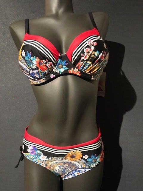Farasie bikini maat 70d Model lascari, Kleding | Dames, Badmode en Zwemkleding, Verzenden, Nieuw, Zwart, Bikini