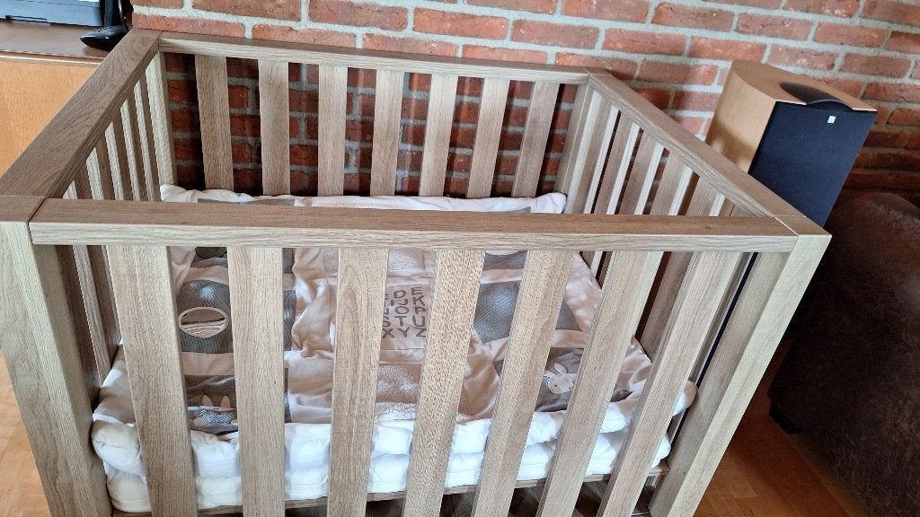 TWF baby box, Ophalen, Zo goed als nieuw, Rechthoekig, In hoogte verstelbaar