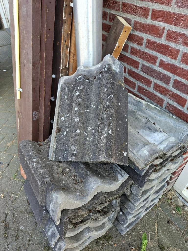 Hoekpannen Sneldek - Gebruikte Dakpannen, Doe-het-zelf en Verbouw, Dakpannen en Dakbedekking, Ophalen, Gebruikt, Steen of Klei
