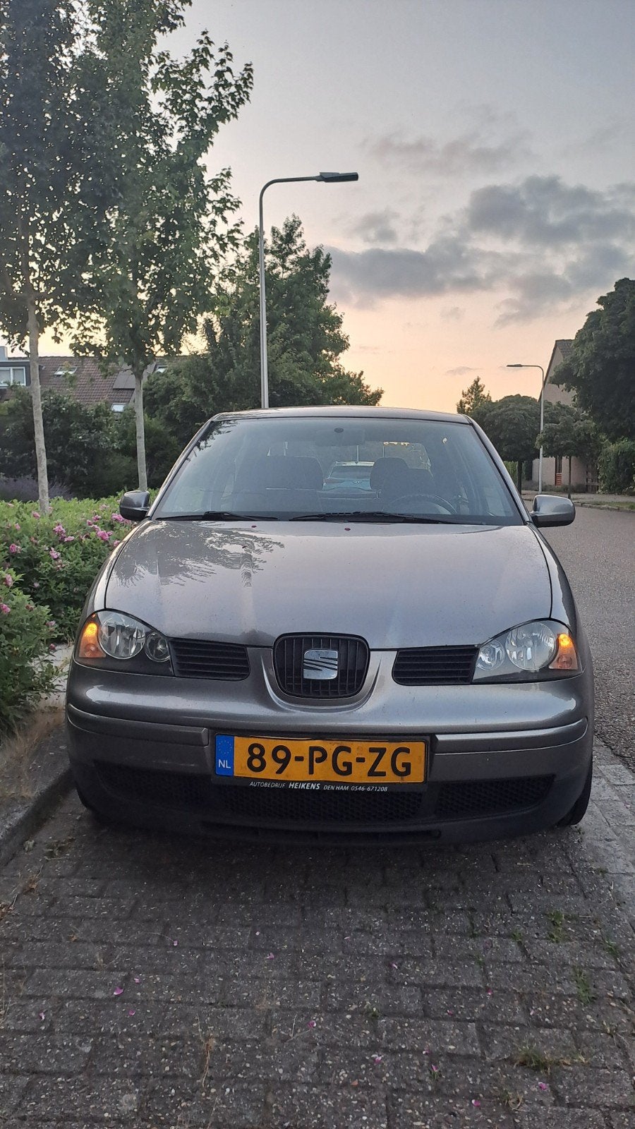 Seat Arosa 1.4 44KW 2004 Grijs, Voorwielaandrijving, 450 kg, 31 €/maand, 4 stoelen